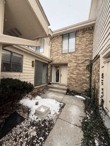 7355 CREEK VIEW Circle Circle, West Bloomfield, MI 48322