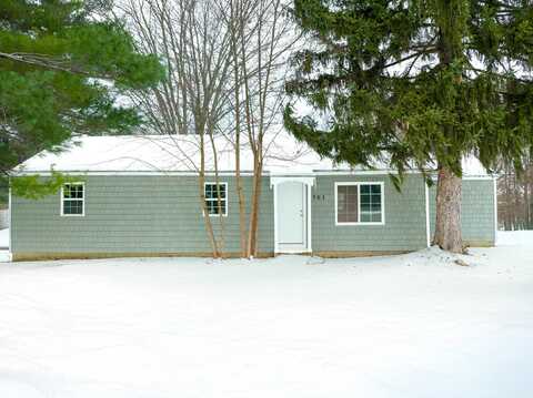 3701 Holton Road, Twin Lake, MI 49457