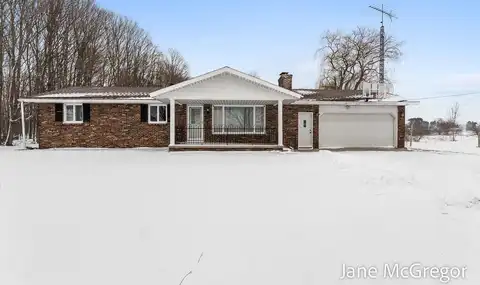 8616 S 56th Avenue, Montague, MI 49437