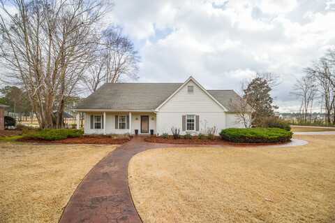 1794 Sand Wedge Dr, Starkville, MS 39759