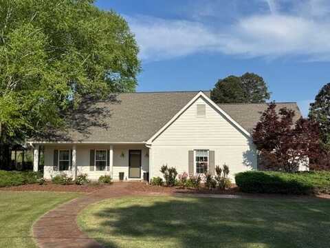 1794 Sand Wedge Dr, Starkville, MS 39759