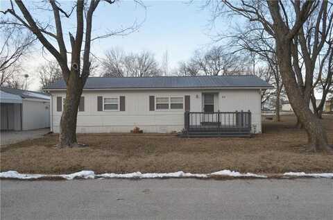 24 W 2nd Street, Adrian, MO 64720