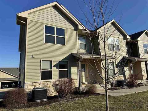 47 Renee Lane, Tiffin, IA 52340