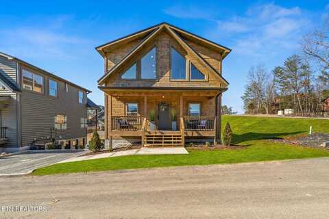 506 Warbonnet Way, Pigeon Forge, TN 37863