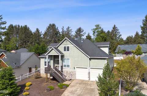 5779 NE Voyage Way, Lincoln City, OR 97367