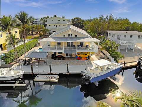 28 Center Ln, Key Largo, FL 33037