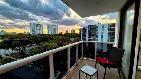 3625 N Country Club Dr, Aventura, FL 33180