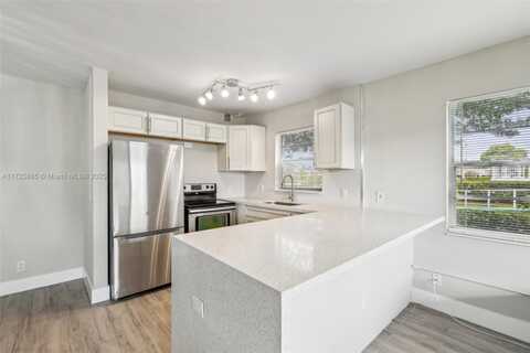 77 Westbury D, Deerfield Beach, FL 33442
