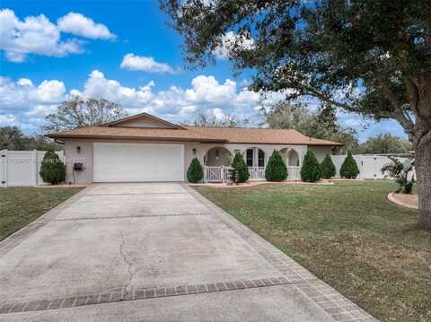 7517 HONEYSUCKLE, Sebring, FL 33876