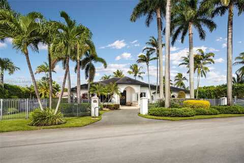 9445 SW 68th St, Miami, FL 33173