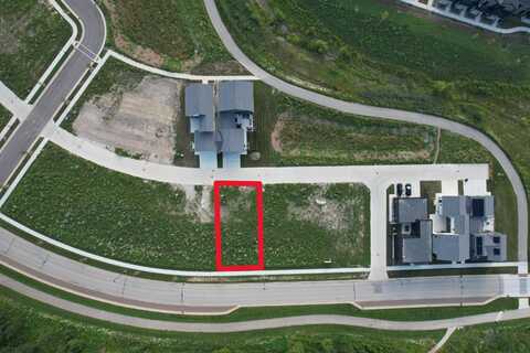 9385 S Lake Vista Pkwy, Oak Creek, WI 53154