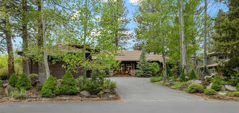 19586 Green Lakes Loop, Bend, OR 97702