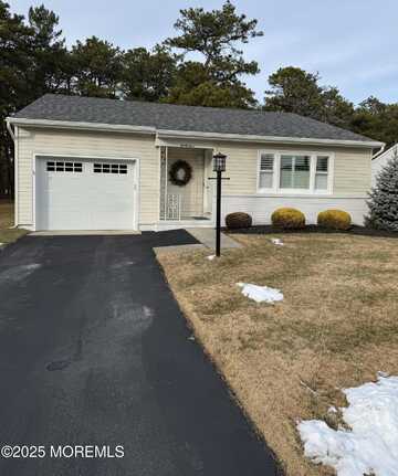 34 Whitmore Drive, Toms River, NJ 08757