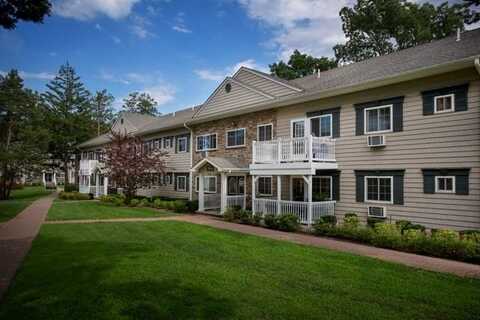 554 New Highway, Hauppauge, NY 11788