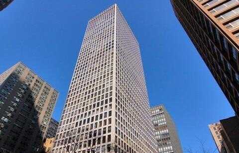 260 E Chestnut Street, Chicago, IL 60611