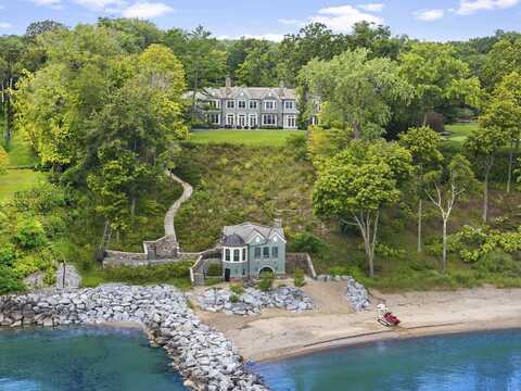 347 Bluffs Edge Drive, Lake Forest, IL 60045