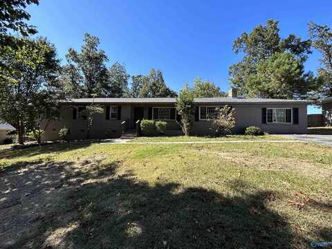 3116 Lakewood Drive, Guntersville, AL 35976