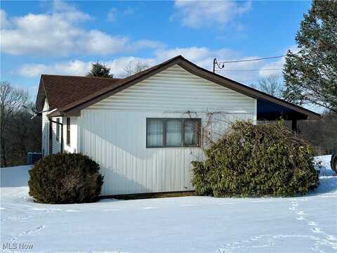 1457 St. Johns Road, Colliers, WV 26035