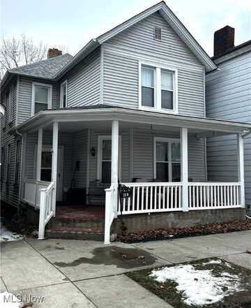 817 Broadway Street, Wellsville, OH 43968