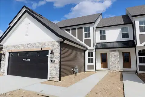 453 Bordeaux Boulevard, Broadview Heights, OH 44147