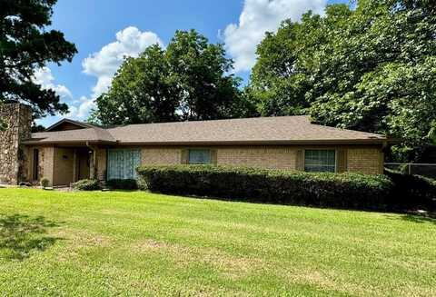 803 4th Street, Clarksville, TX 75426