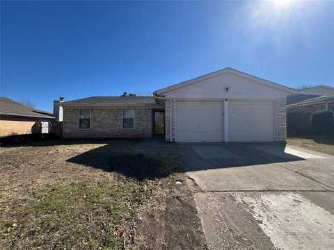 617 Admiralty Way, Fort Worth, TX 76108