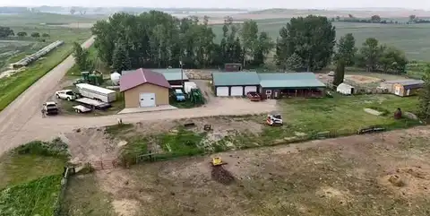 8538 31st Ave NE, Rolette, ND 58366