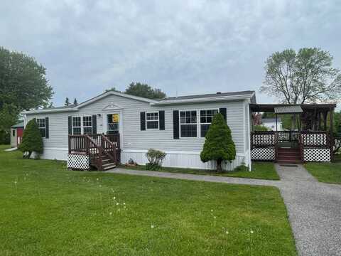 243 Bond St, Wesbrook, ME 04092