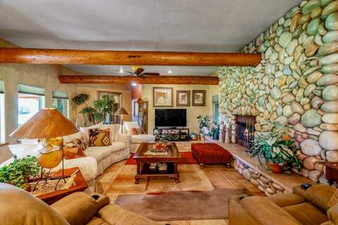 7 Road 24730, Aztec, NM 87410