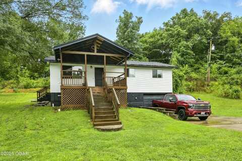 1411 Knapp Court, Neosho, MO 64850