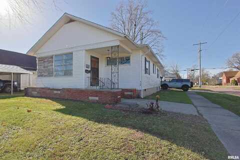 421 N 10TH Street, Herrin, IL 62948