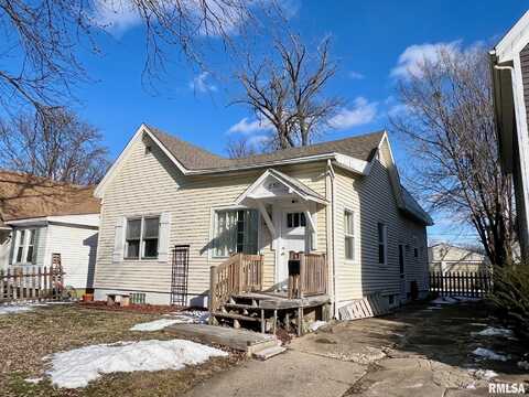 830 N 8TH Street, Springfield, IL 62702