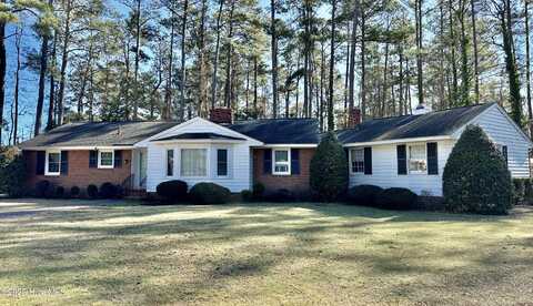 1103 Taylor Circle, Laurinburg, NC 28352