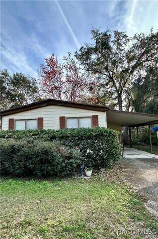 1611 Cr 434, Lake Panasoffkee, FL 33538