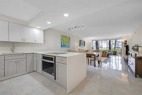 4011 N Cypress Dr, Pompano Beach, FL 33069