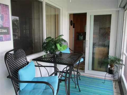 2100 NE 38th Street, Lighthouse Point, FL 33064