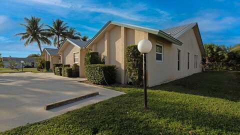 7609 SE Hobe Terrace, Hobe Sound, FL 33455