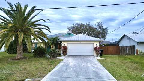 743 SW Mccoy Avenue, Port Saint Lucie, FL 34953