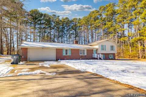 1115 DOGWOOD LN, South Hill, VA 23970