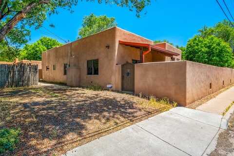 243 Closson Street, Santa Fe, NM 87501