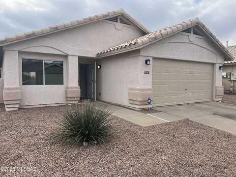 2083 W Double Eagle Drive, Tucson, AZ 85737