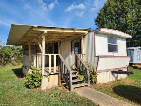 120 Cabana Lane, Mocksville, NC 27028