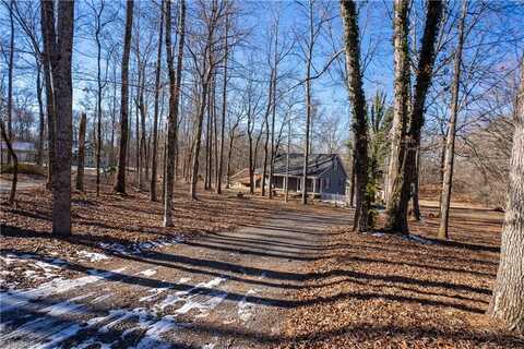 340 Kennen Krest Road, Mocksville, NC 27028