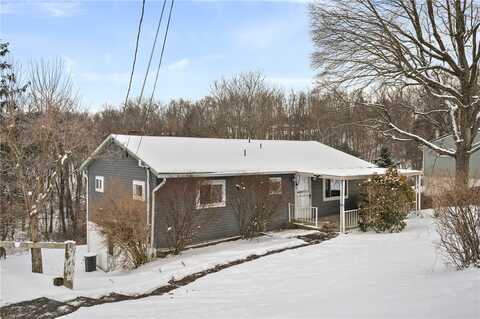 185 Foxwood Road, Crescent, PA 15108