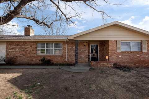 124 N Kingwood Street, Hereford, TX 79045