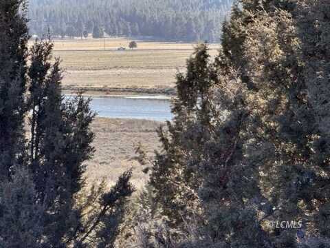 Drews Road, Sprague River, OR 97639