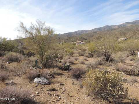 31995 S MAGGIE MINE Road, Black Canyon City, AZ 85324