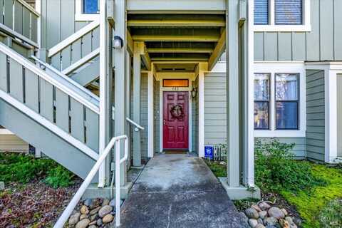 611 Cherry Avenue, Sonoma, CA 95476