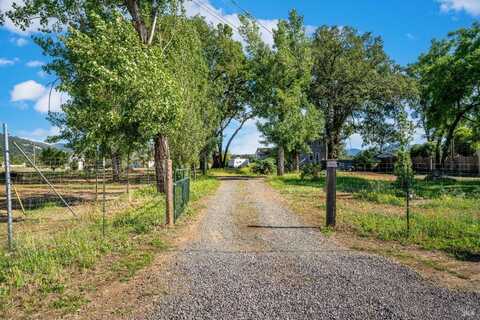 2901 2903 Road I, Redwood Valley, CA 95470