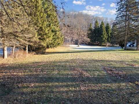 1077 Nottingham Road, DeWitt, NY 13078